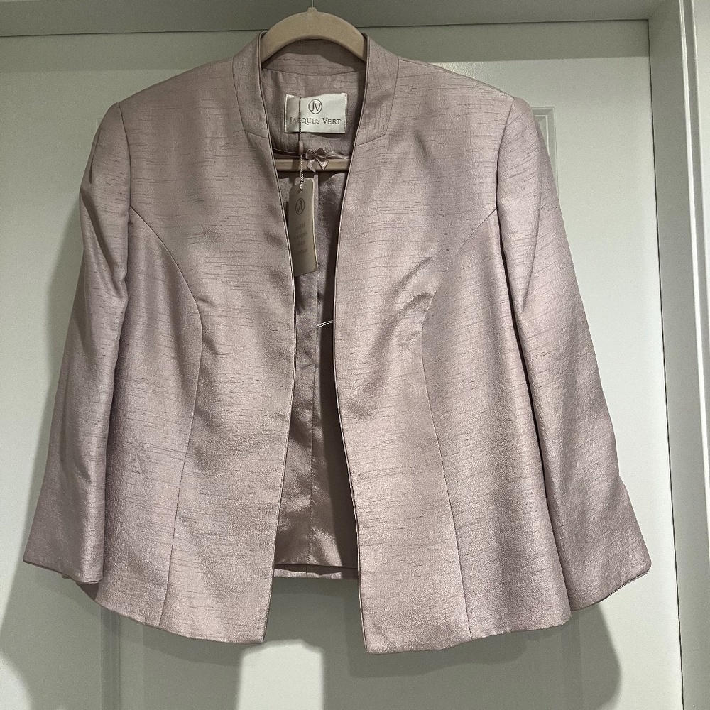 Jacques Vert ladies jacket, size CA16/UK18 Blush oyster pink colour